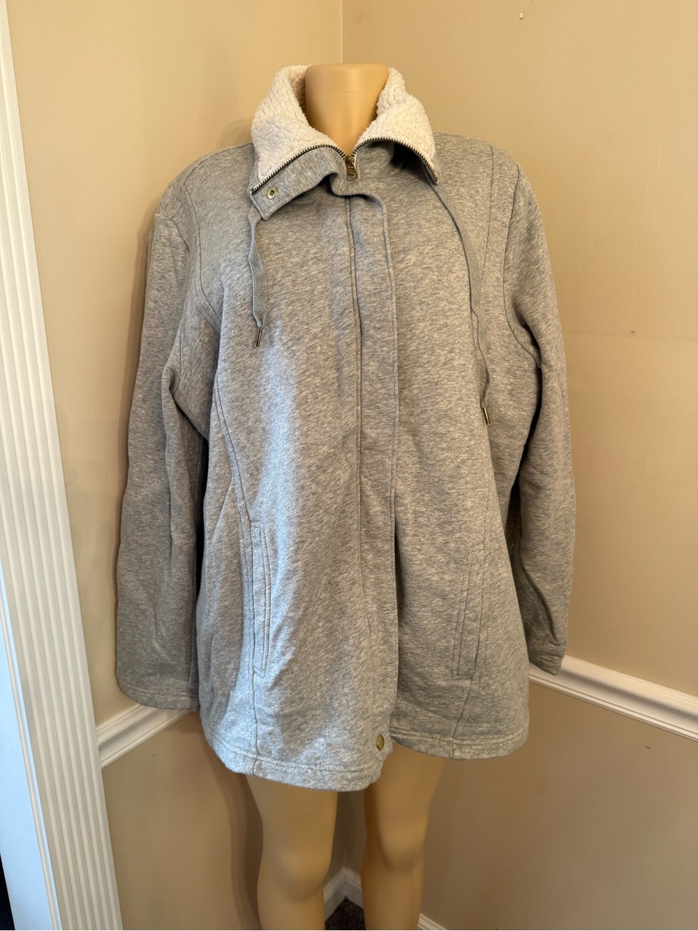 Basic Editions Cream Sherpa Jacket